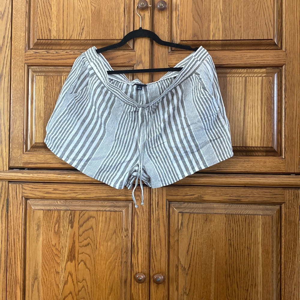 A.n.a Linen Shorts